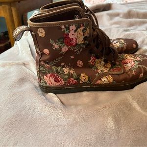 Dr. Marten’s Air Wair floral boots